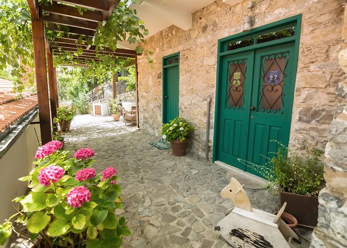 Anastou's Traditional House *