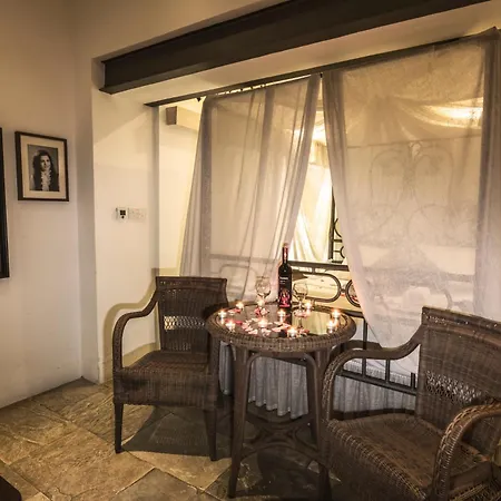 Anastou's Traditional House كالوبانايوتيس