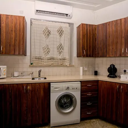 Anastou's Traditional House * Kalopanagiotis